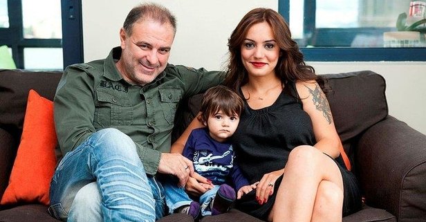 Бурак Серген вместе с семьей фото