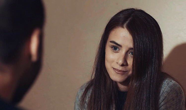 Турецкая актриса Илайда Алишан
