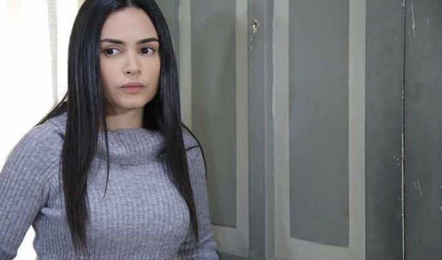 Актриса Себахат Кумаш