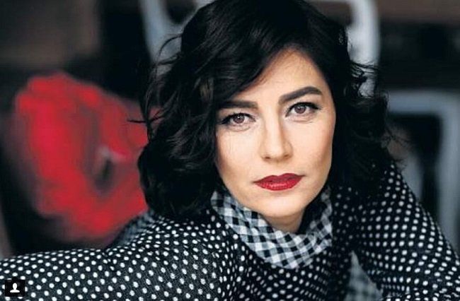 Актриса Турции Седа Акман