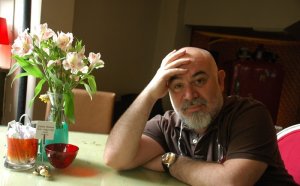 Гювен Кырач актеры фото биография