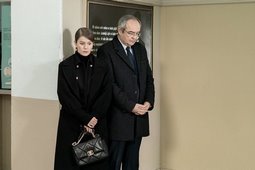 Девушка за стеклом 30 серия