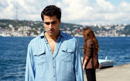 Нужно ли было создавать в сериале «Зимородок» это дополнительное напряжение?