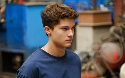 Братья лицом к лицу: 16 серия сериала «Ещё семнадцать».